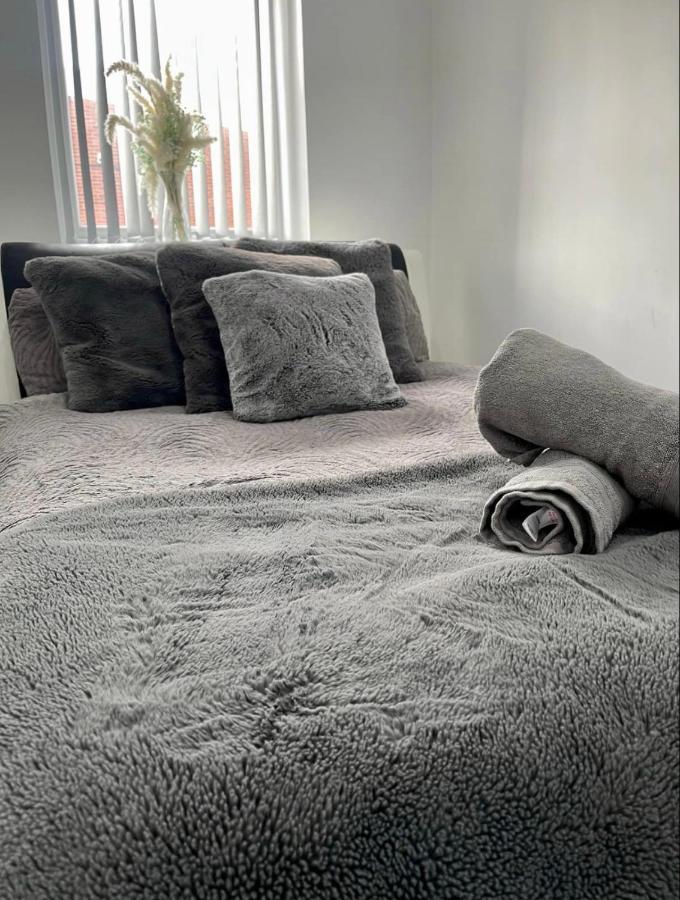 2 Bed Apartment In Bham City Centre W Parking Birmingham Buitenkant foto